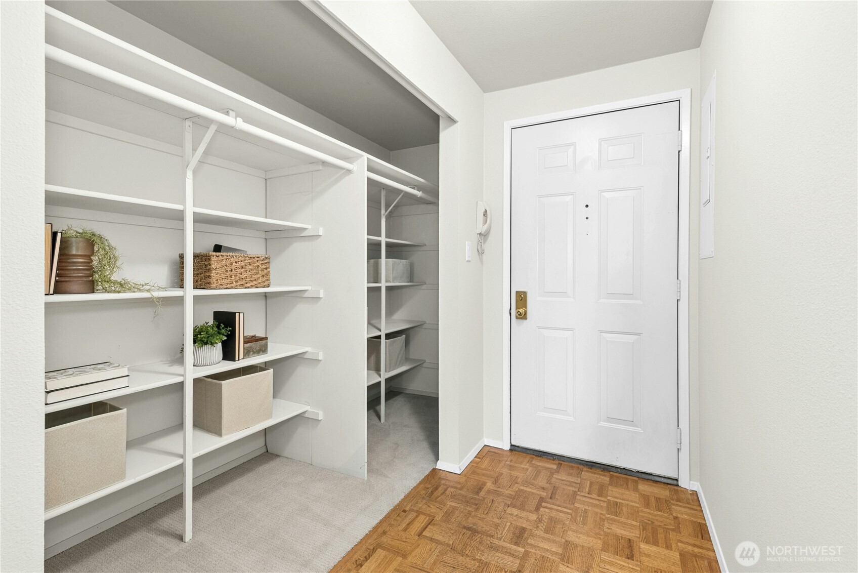 8720 Phinney Avenue N Seattle WA 98103