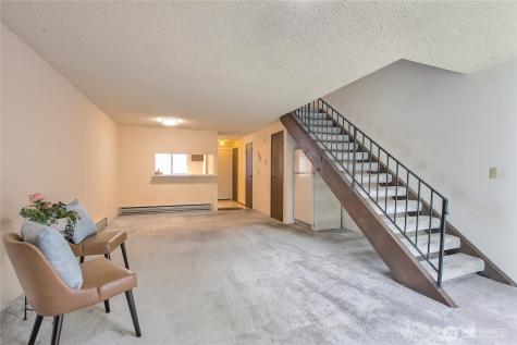 1040 S 320th Street Federal Way WA 98003