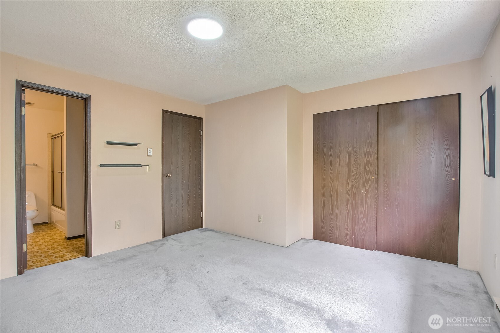 1040 S 320th Street Federal Way WA 98003