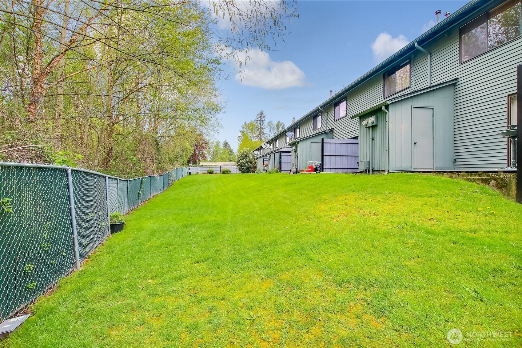 1040 S 320th Street Federal Way WA 98003
