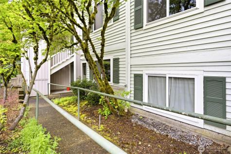 25005 98th Place S Kent WA 98030