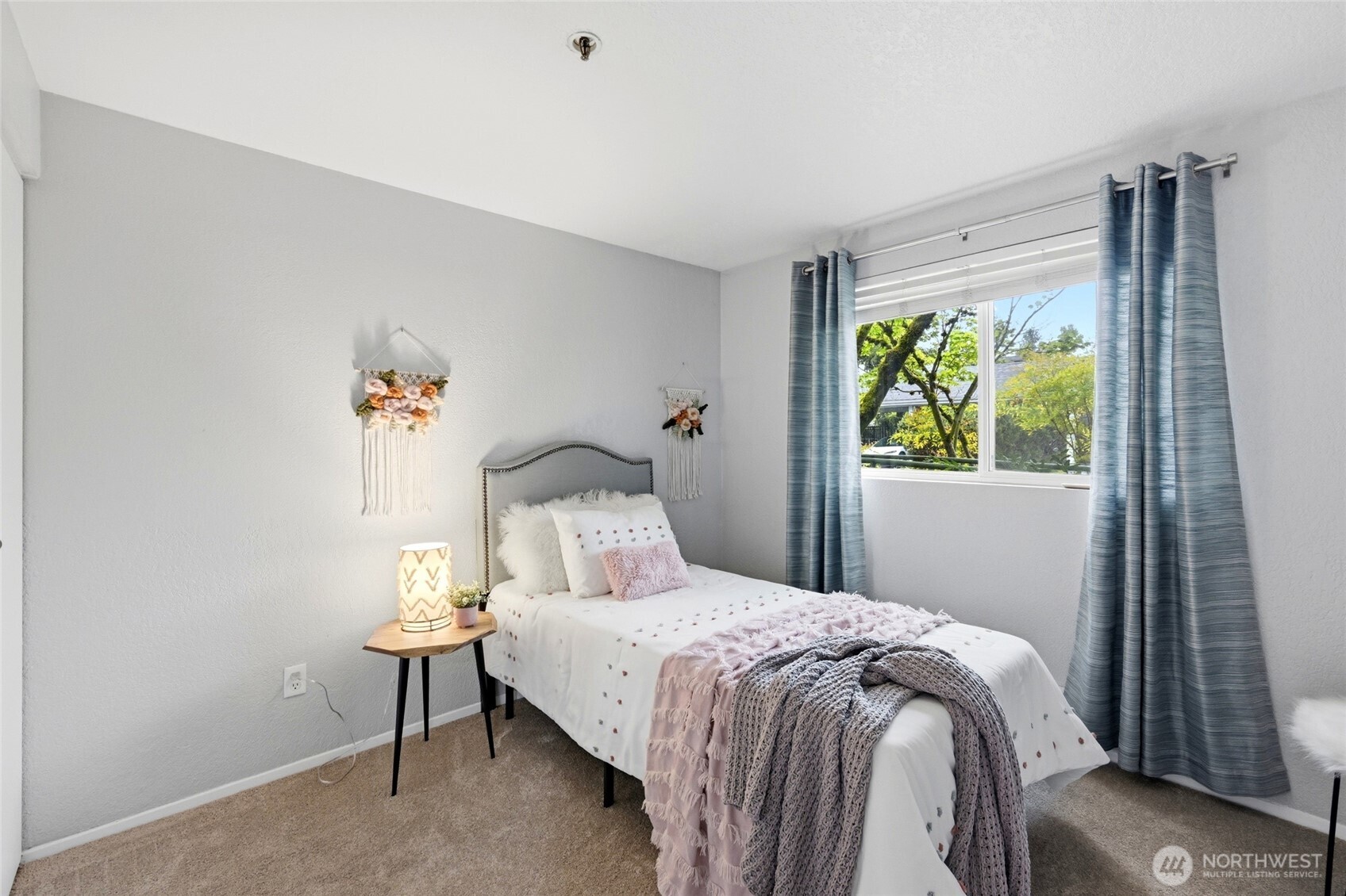 25005 98th Place S Kent WA 98030