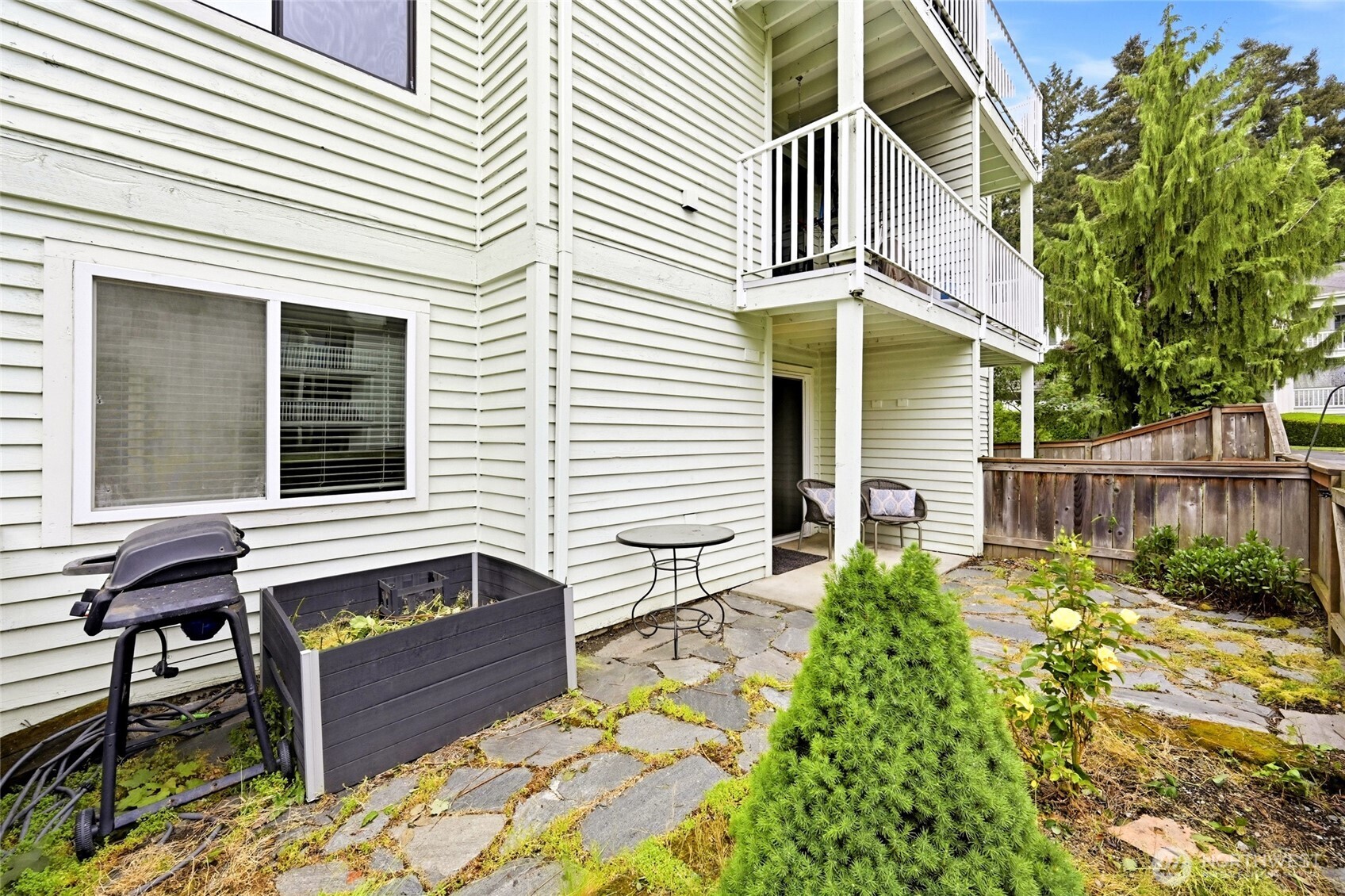 25005 98th Place S Kent WA 98030