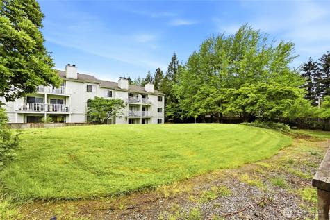 25005 98th Place S Kent WA 98030