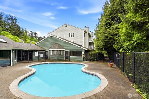 25005 98th Place S Kent WA 98030