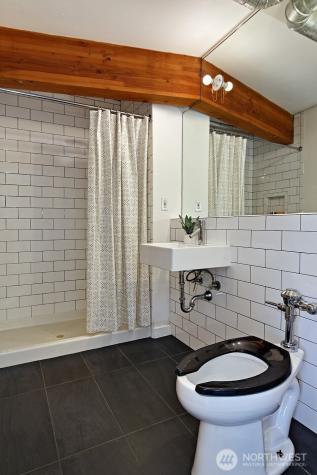 1505 11th Avenue Seattle WA 98122