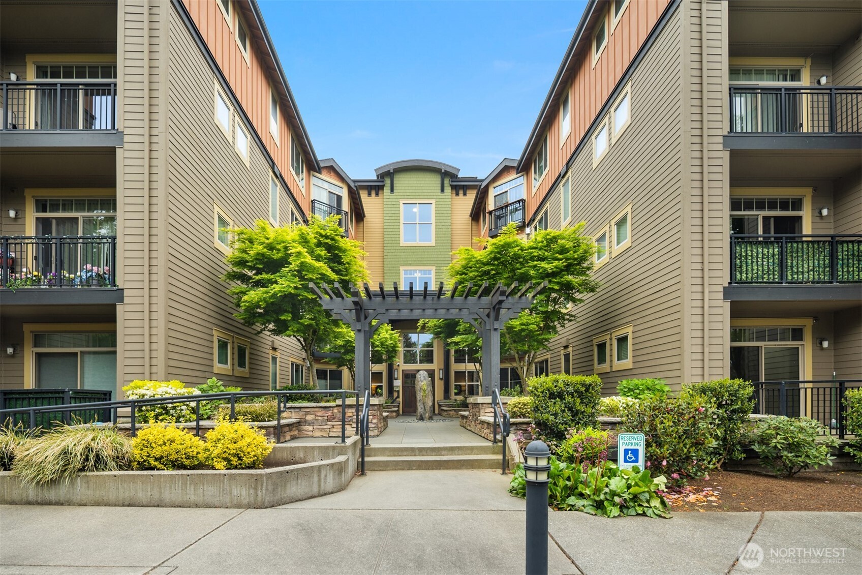 15700 116th Avenue NE Bothell WA 98011