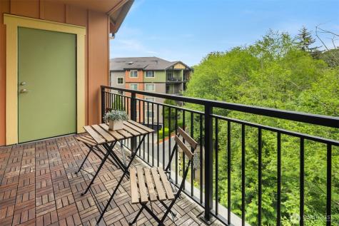 15700 116th Avenue NE Bothell WA 98011
