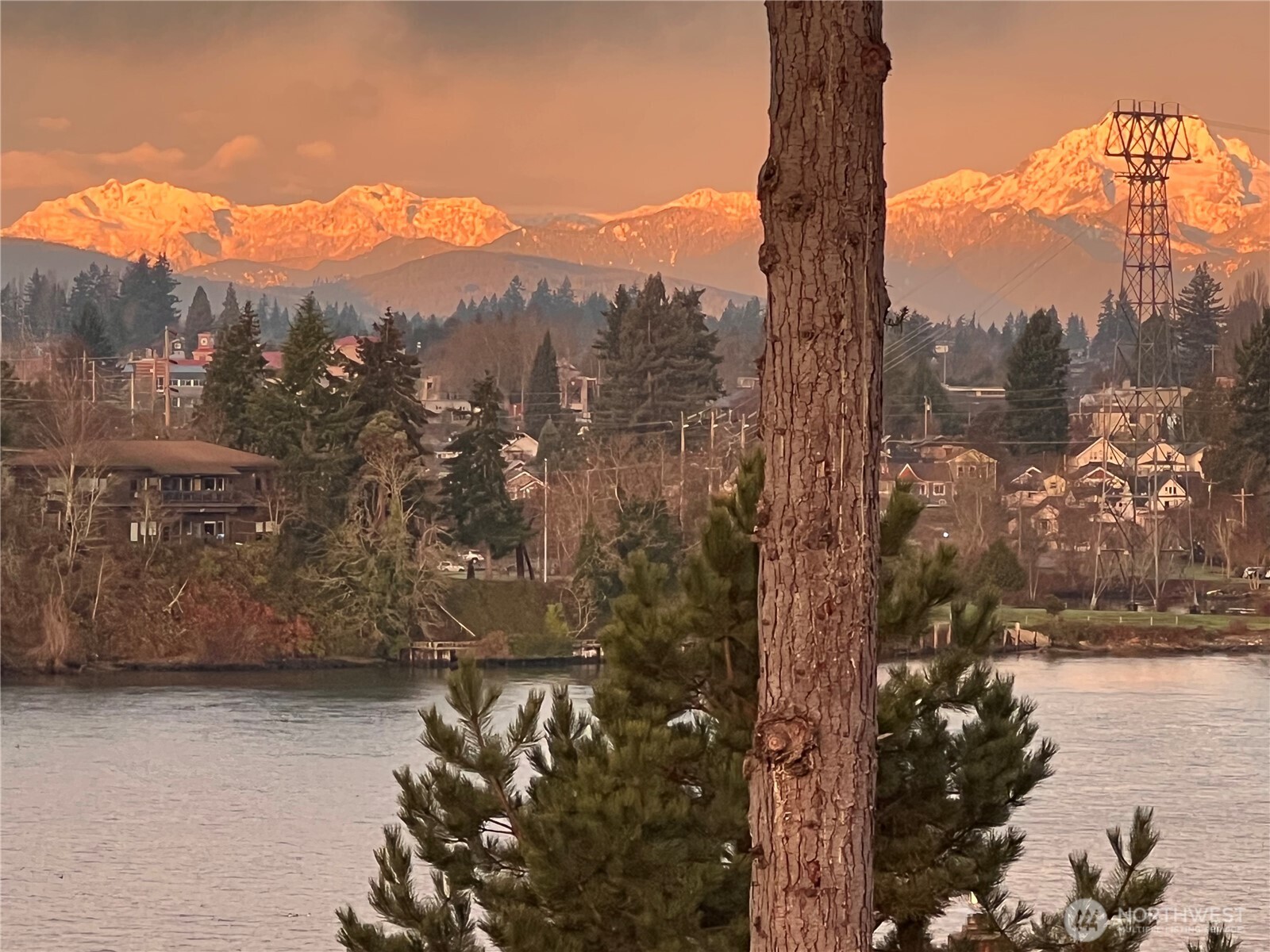 1149 Wheaton Way Bremerton WA 98310