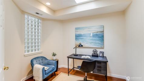 1709 134th Avenue SE Bellevue WA 98005