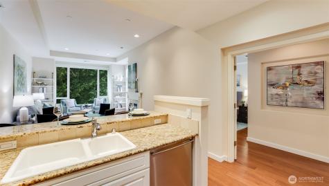 1709 134th Avenue SE Bellevue WA 98005