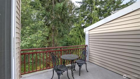 1709 134th Avenue SE Bellevue WA 98005