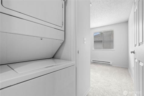 1832 S 330th Street Federal Way WA 98003