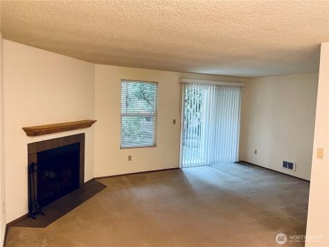 19857 25th Avenue NE Shoreline WA 98155