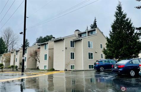 19857 25th Avenue NE Shoreline WA 98155