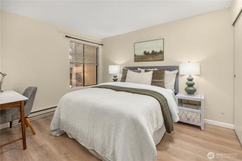 717 122nd Avenue NE Bellevue WA 98005