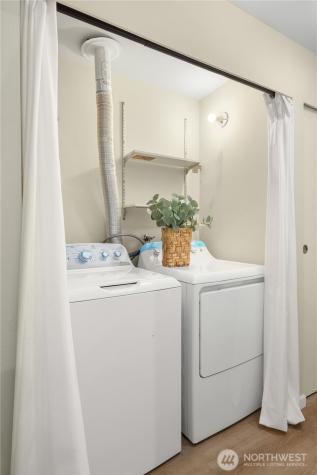 717 122nd Avenue NE Bellevue WA 98005