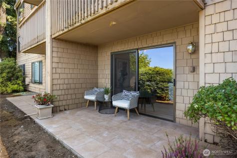 717 122nd Avenue NE Bellevue WA 98005