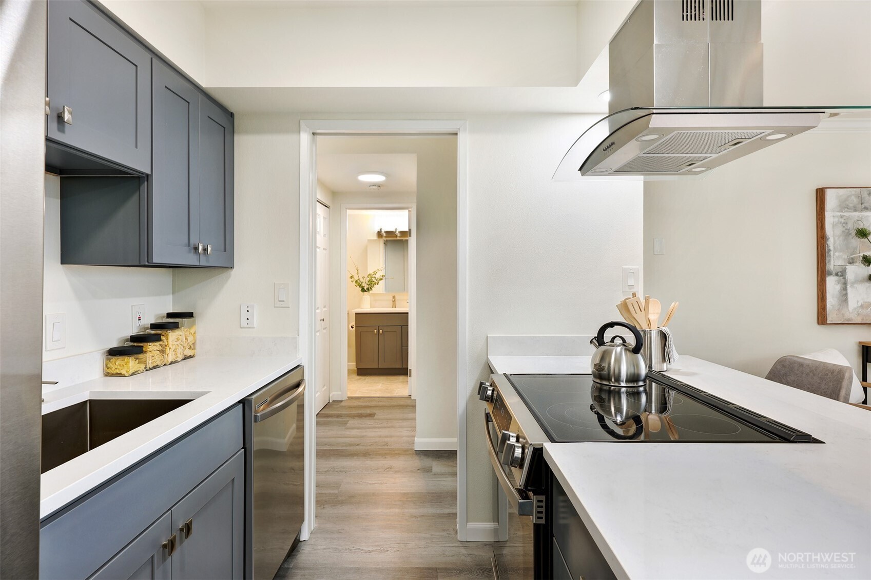2100 3rd Avenue Seattle WA 98121