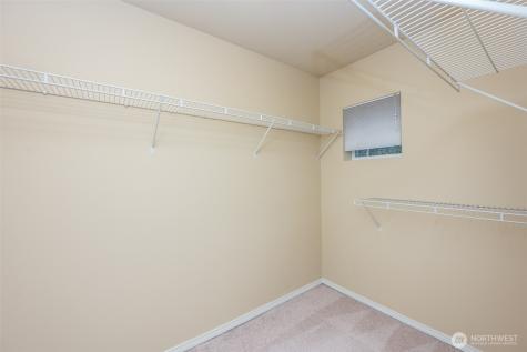 5325 Military Road E Tacoma WA 98446