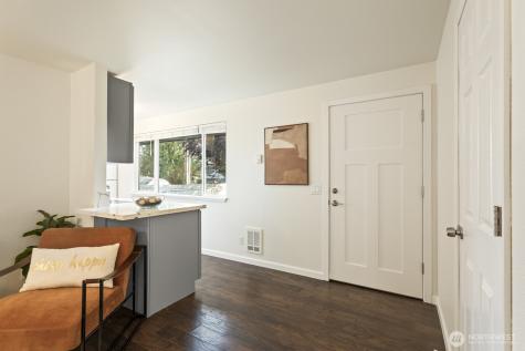 8526 8th Avenue W Everett WA 98204