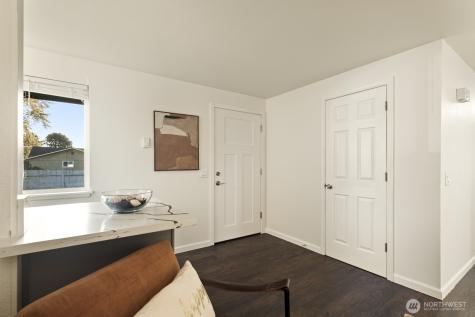 8526 8th Avenue W Everett WA 98204