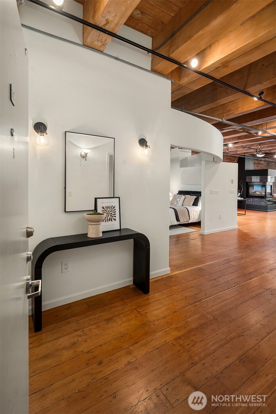 210 3rd Avenue S Seattle WA 98104