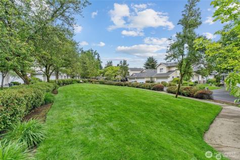 22029 39th Place S Kent WA 98032