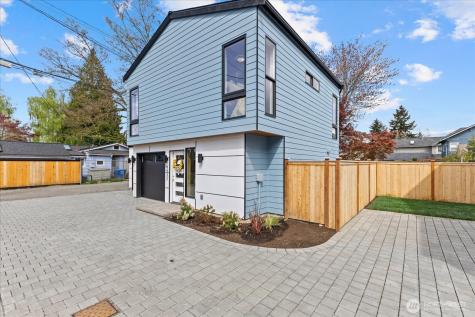 9537 Dayton Avenue N Seattle WA 98103