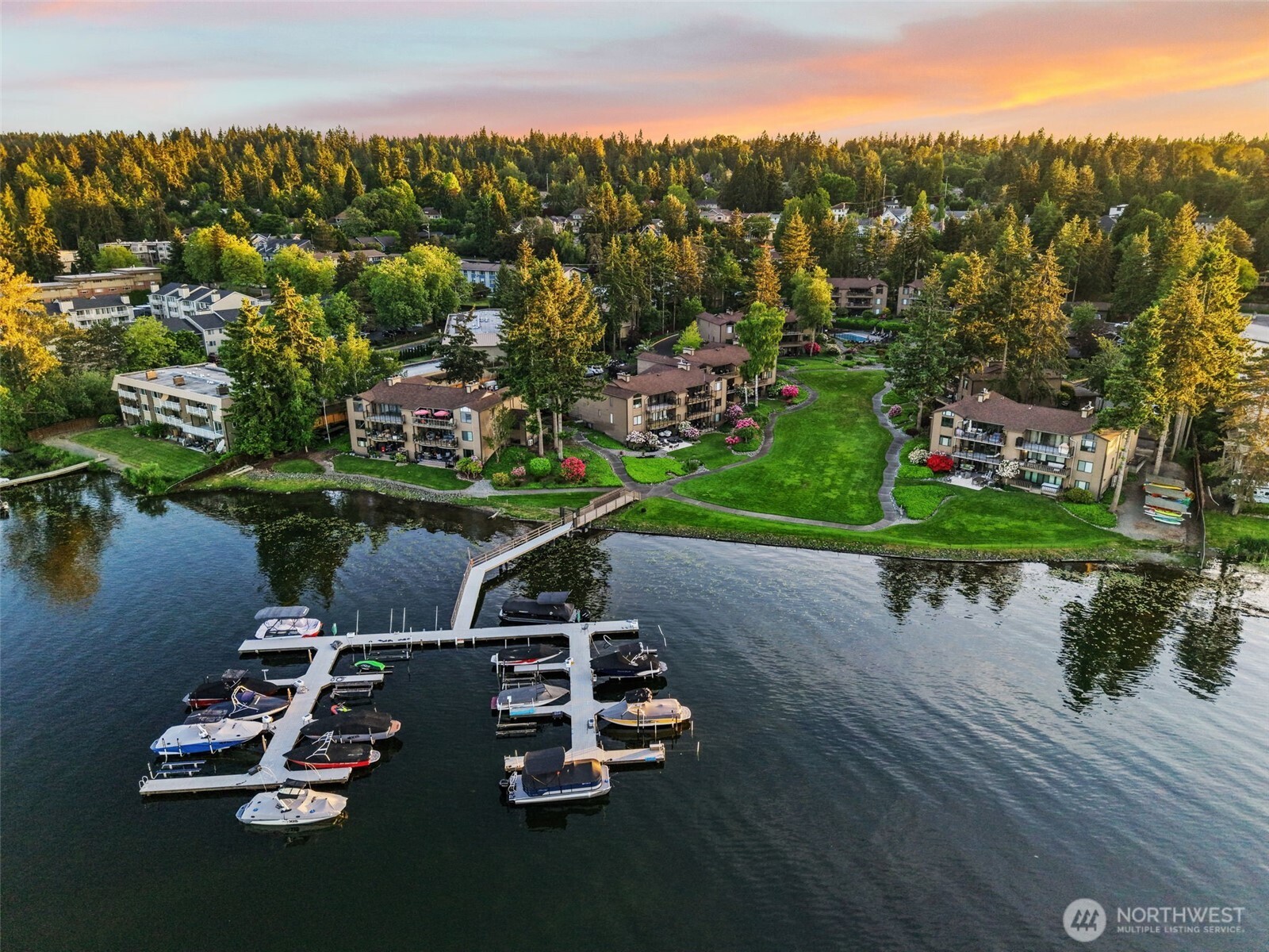 17434 NE 40th Place Redmond WA 98052