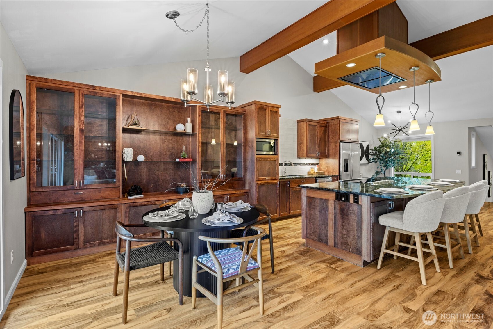17434 NE 40th Place Redmond WA 98052