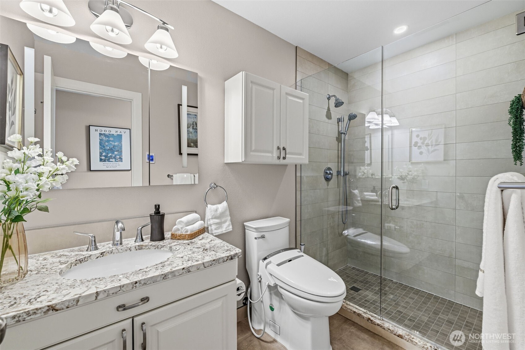 17434 NE 40th Place Redmond WA 98052