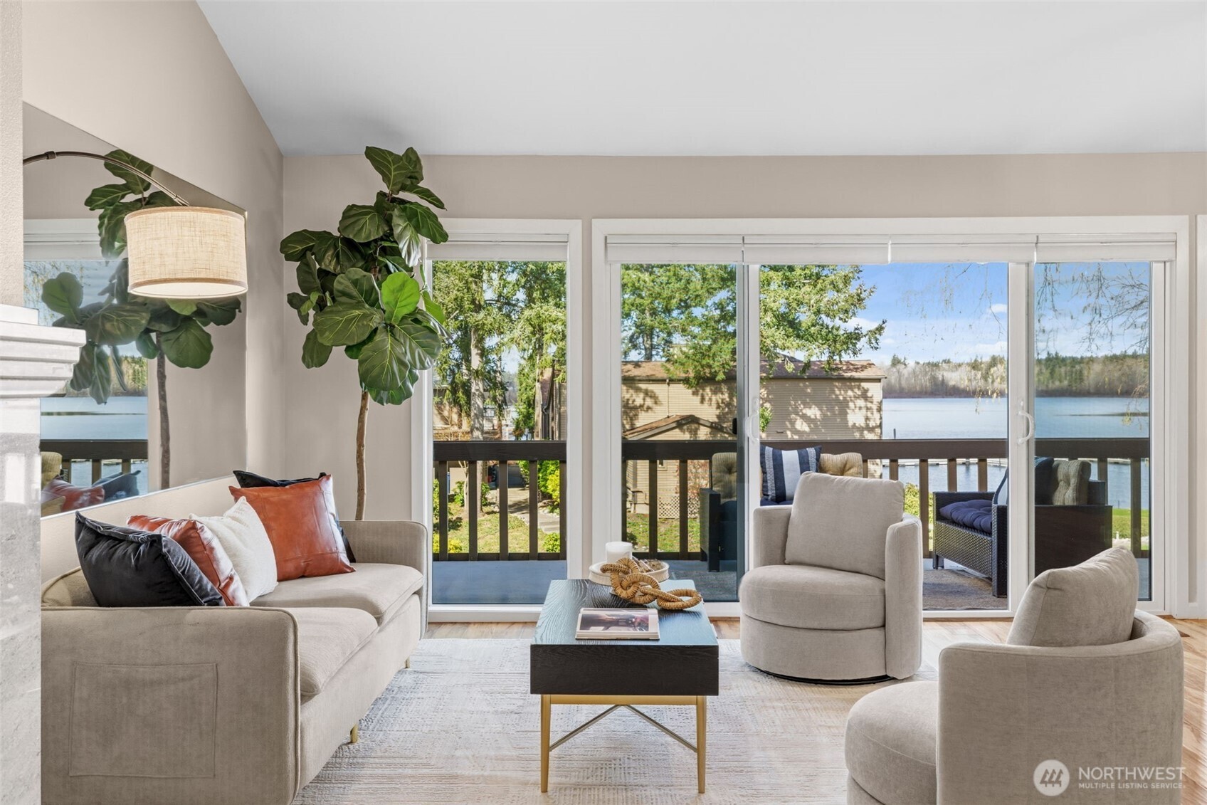 17434 NE 40th Place Redmond WA 98052
