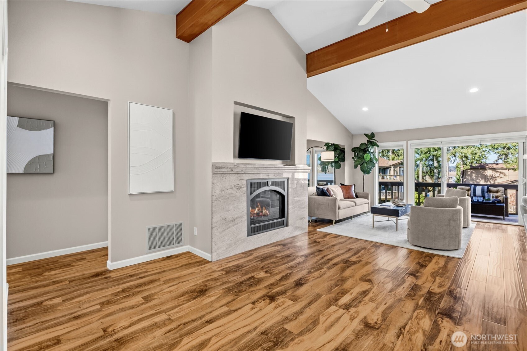17434 NE 40th Place Redmond WA 98052