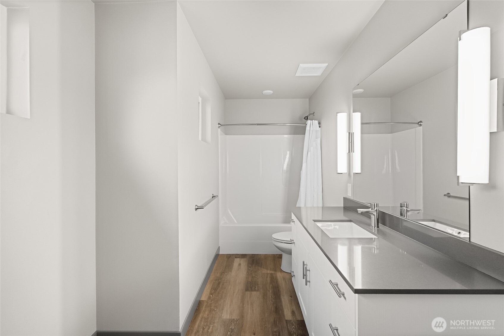 1884 Front Street Lynden WA 98264