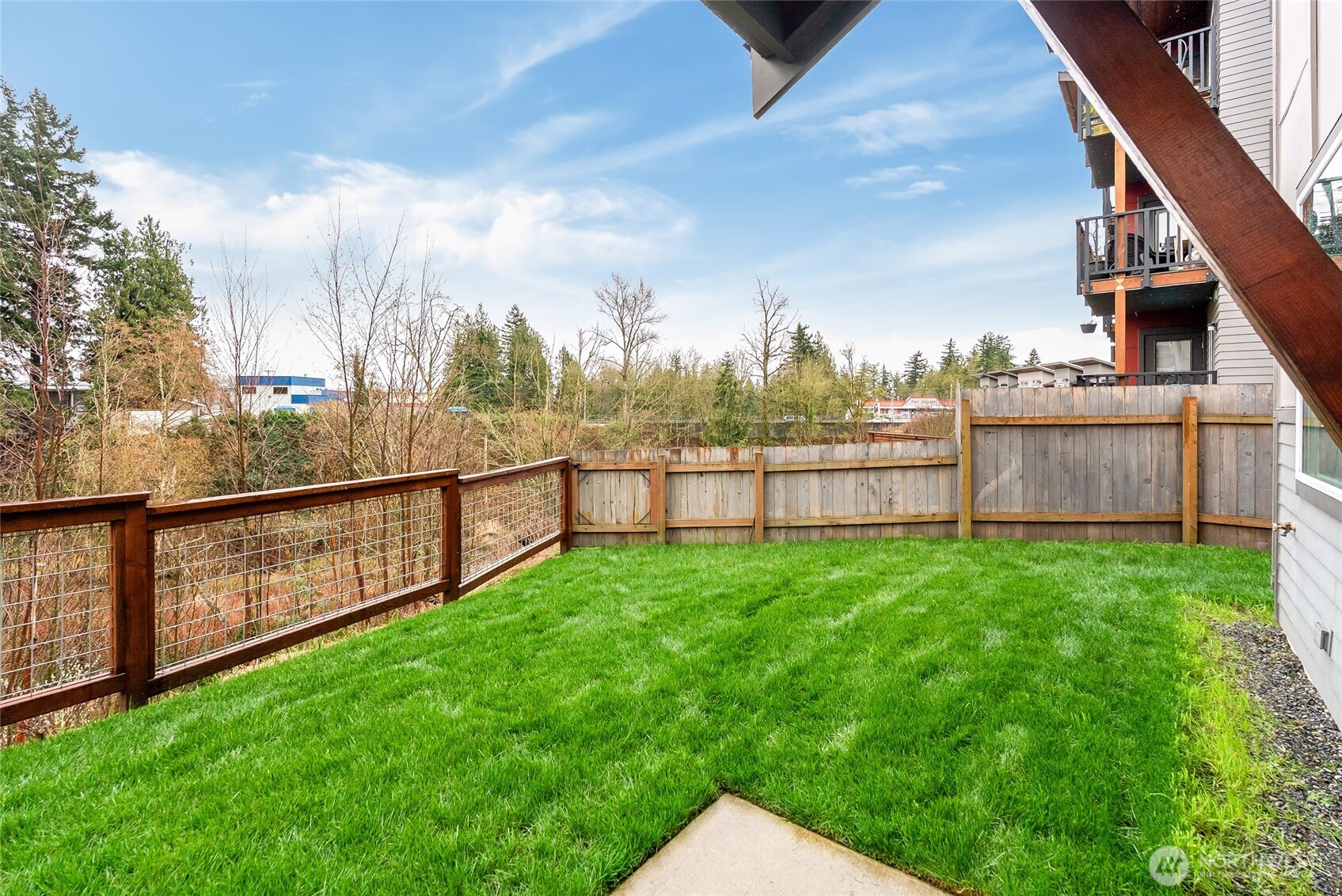 1884 Front Street Lynden WA 98264