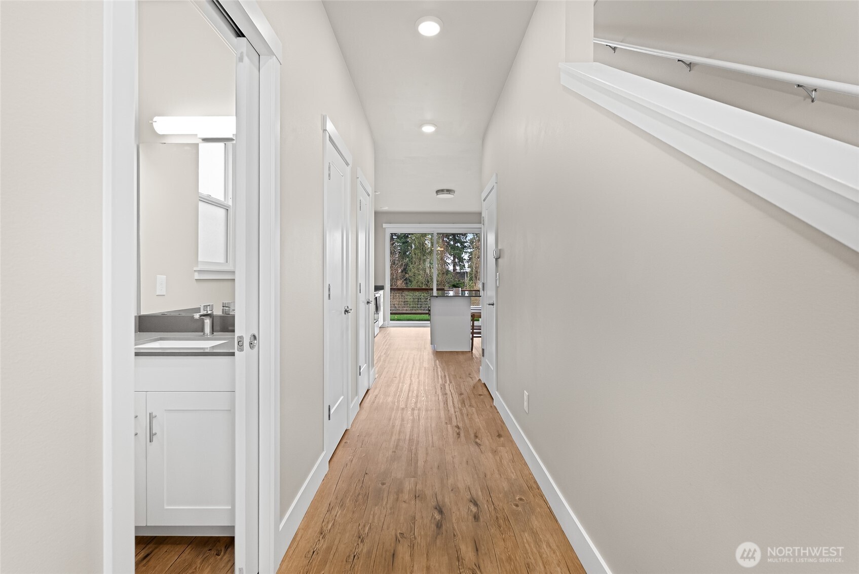 1884 Front Street Lynden WA 98264