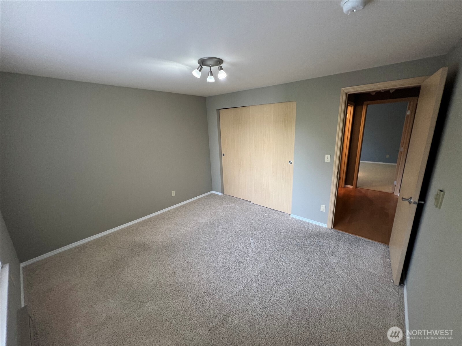 6960 California Avenue SW Seattle WA 98136