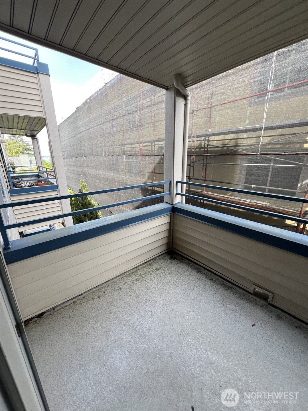 6960 California Avenue SW Seattle WA 98136