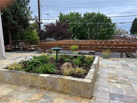 6960 California Avenue SW Seattle WA 98136