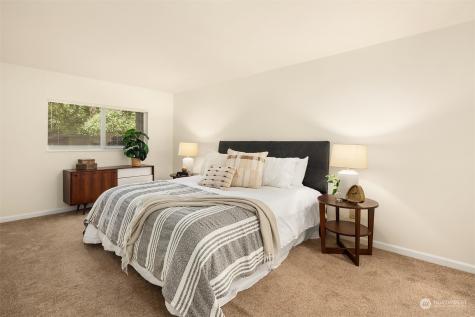 4545 Sand Point Way NE Seattle WA 98105