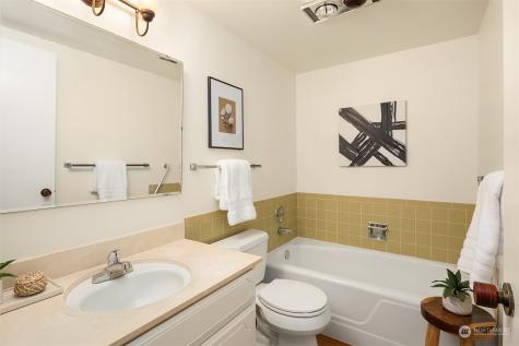 4545 Sand Point Way NE Seattle WA 98105