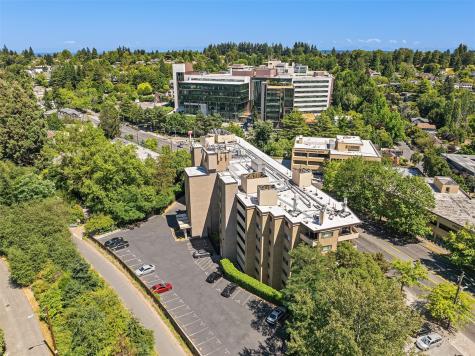 4545 Sand Point Way NE Seattle WA 98105