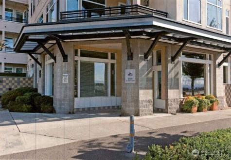 2000 Alaskan Way Seattle WA 98121