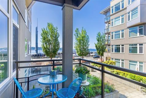 2000 Alaskan Way Seattle WA 98121