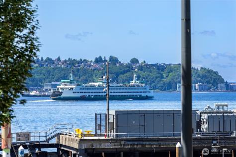 2000 Alaskan Way Seattle WA 98121