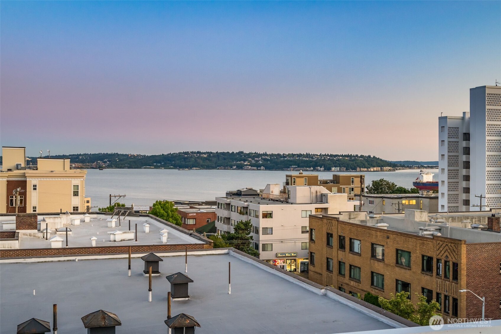 626 4th Avenue W Seattle WA 98119