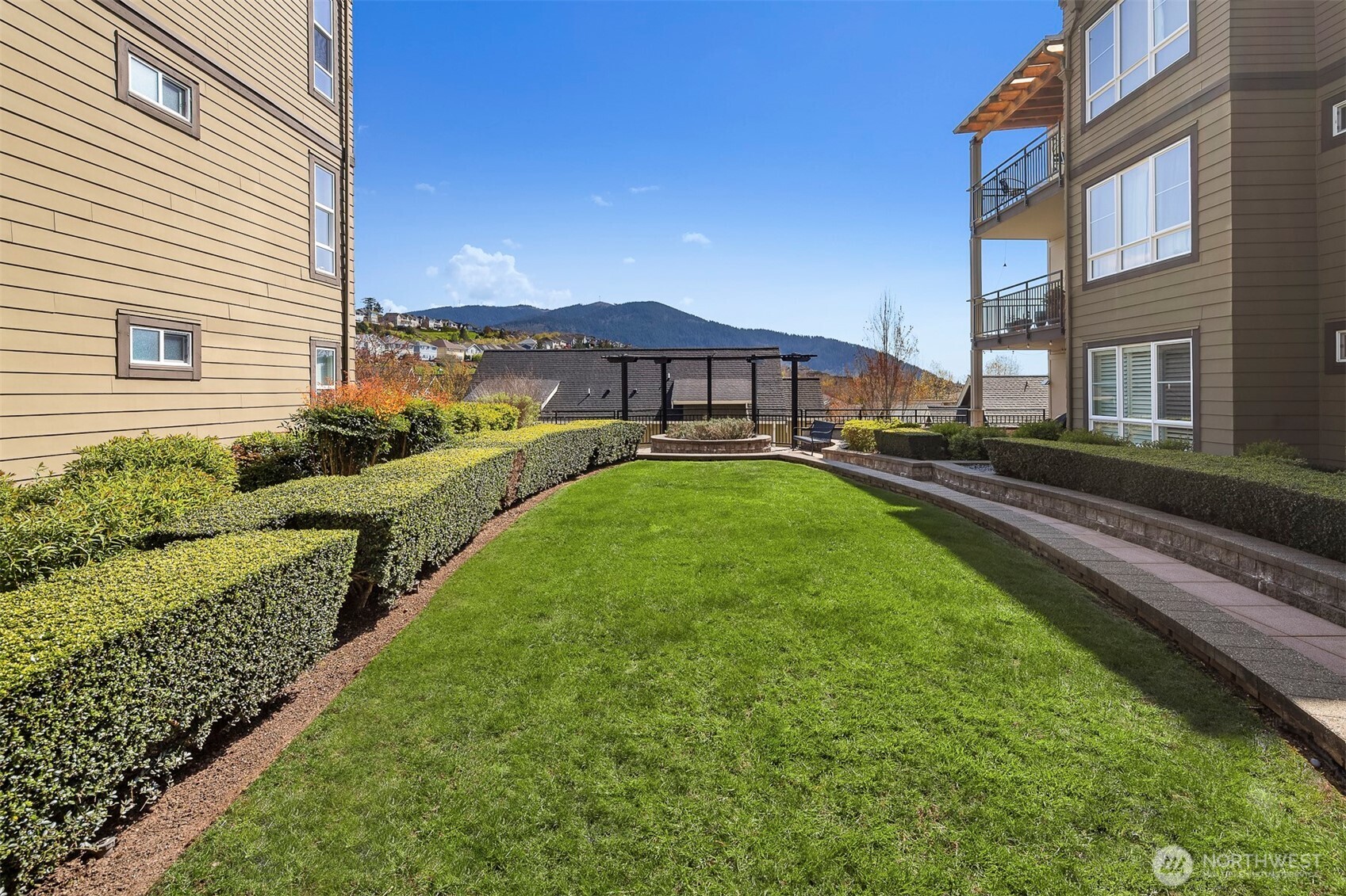 1840 25th Avenue NE Issaquah WA 98029