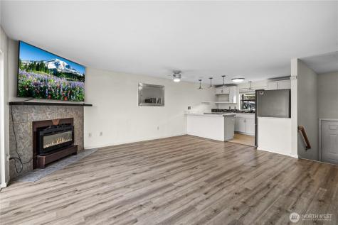 110 19th Avenue SE Puyallup WA 98372