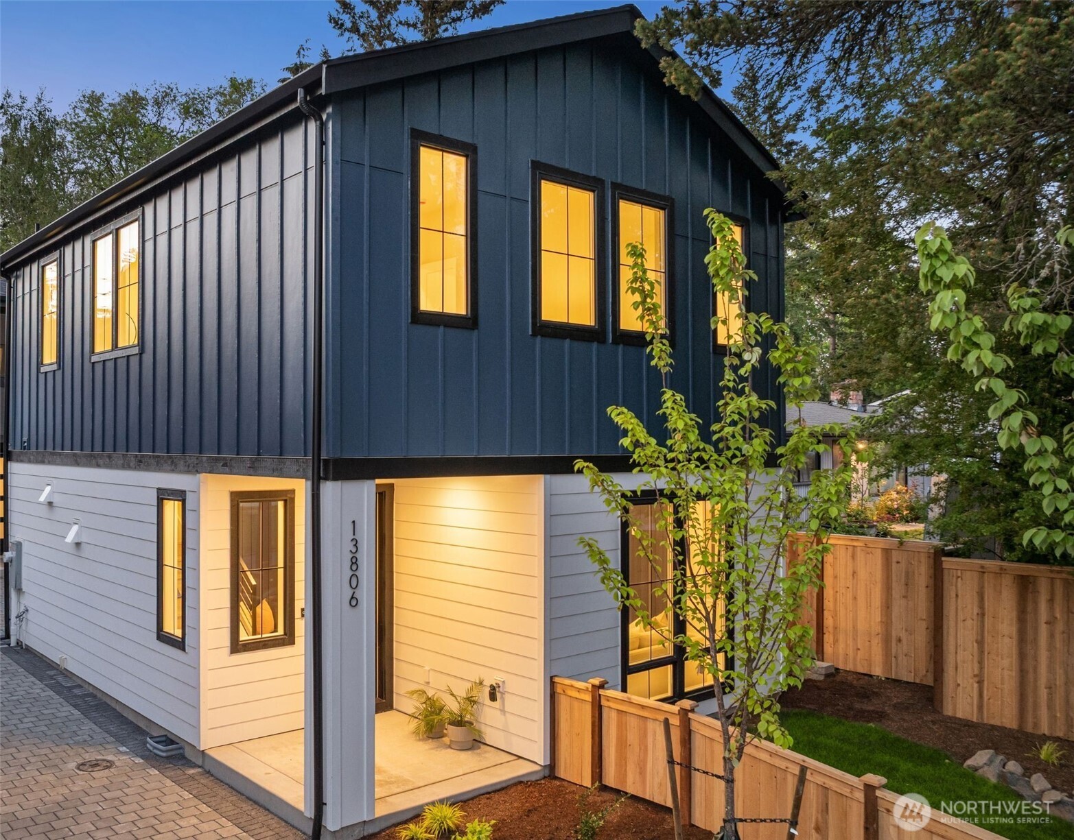 13806 84th Lane NE Kirkland WA 98034